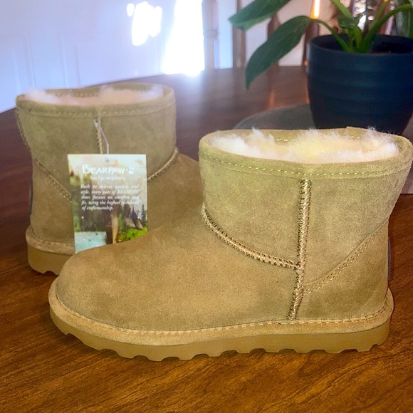 🐻 Bearpaw Booties 🤎 - Picture 3 of 6